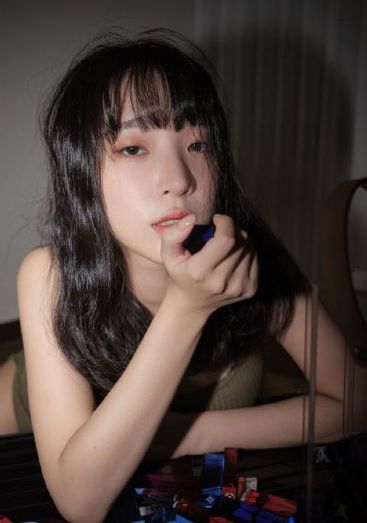 办公室丝袜在线_BD韩语电影完整版