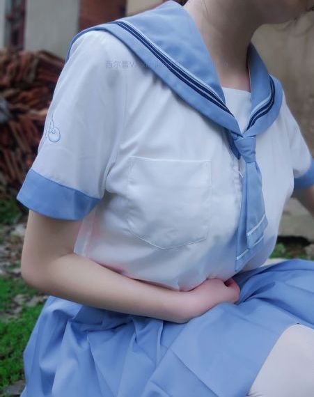 高贵典雅美妇娇喘呻吟国内自拍_有字幕完整版